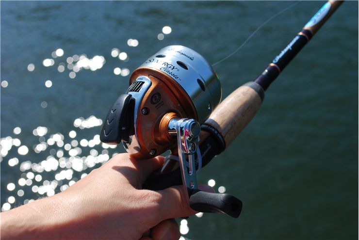 Picture Of Fishing Rod For Lake